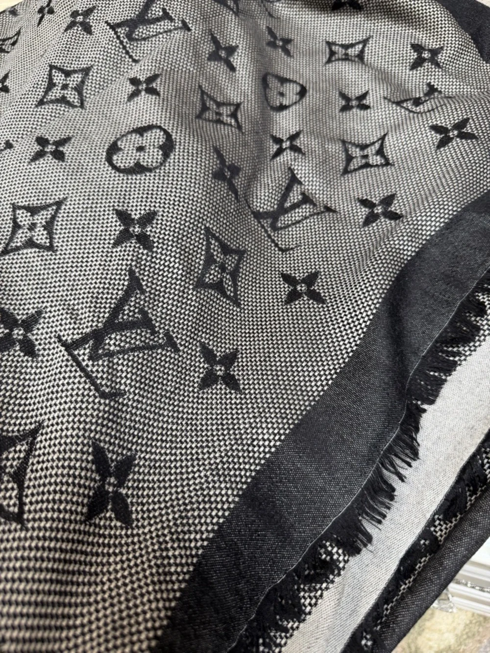 Louis Vuitton Monogram Neo Natte Two-Tone Monogram Scarf in Black